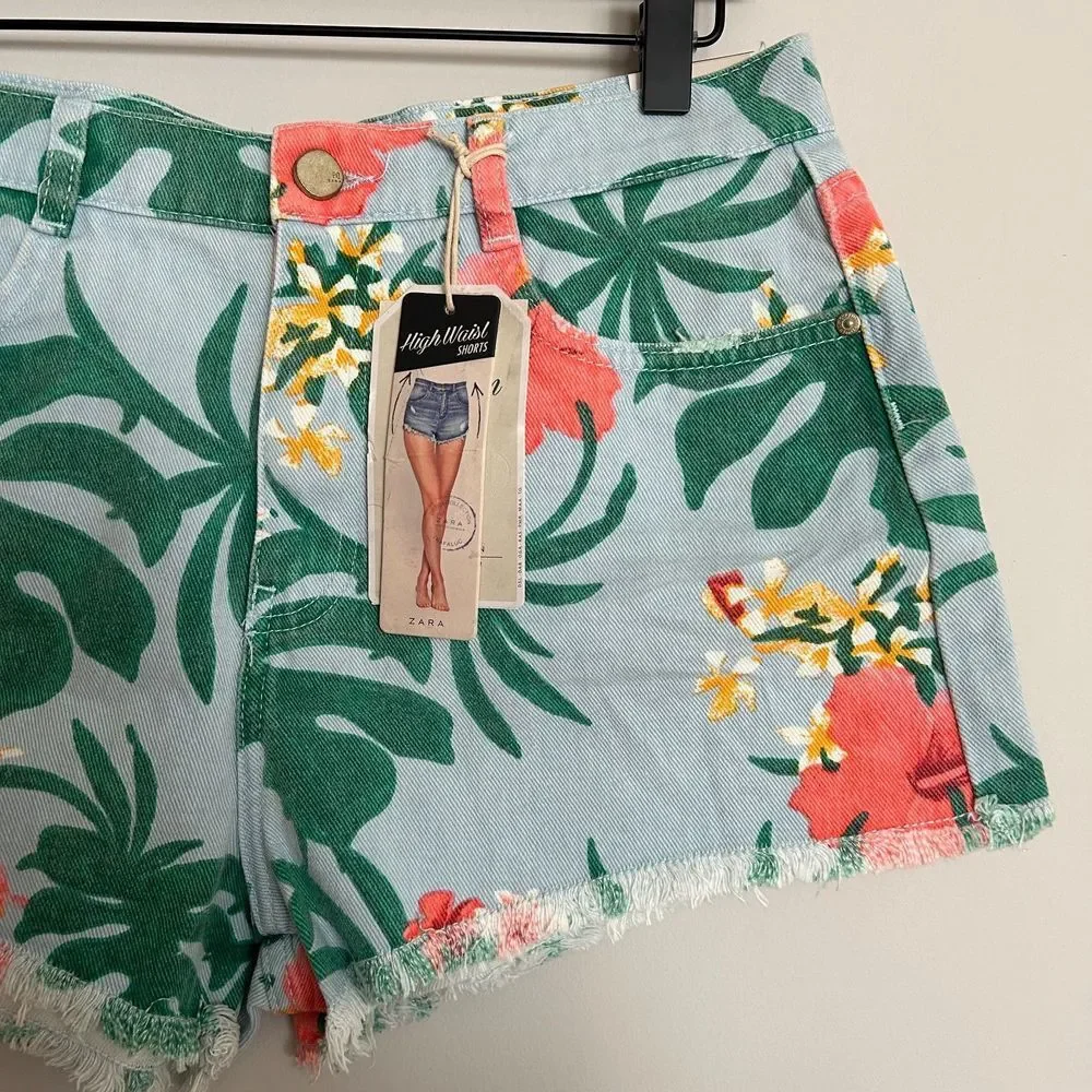 Zara High Rise Denim Palm Print Shorts